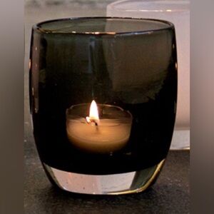Glassybaby black votive holder
